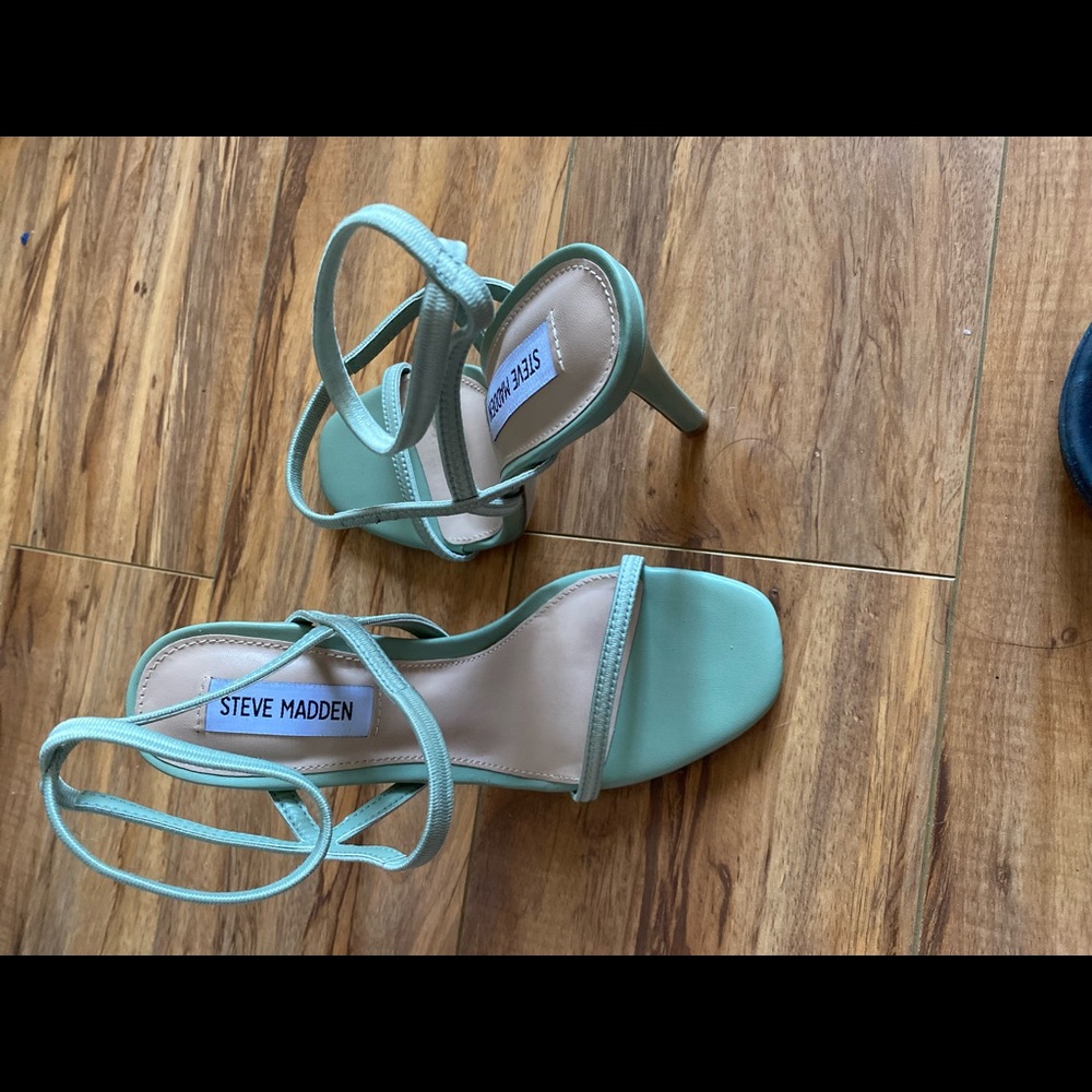Steve Madden Mint Stilletos